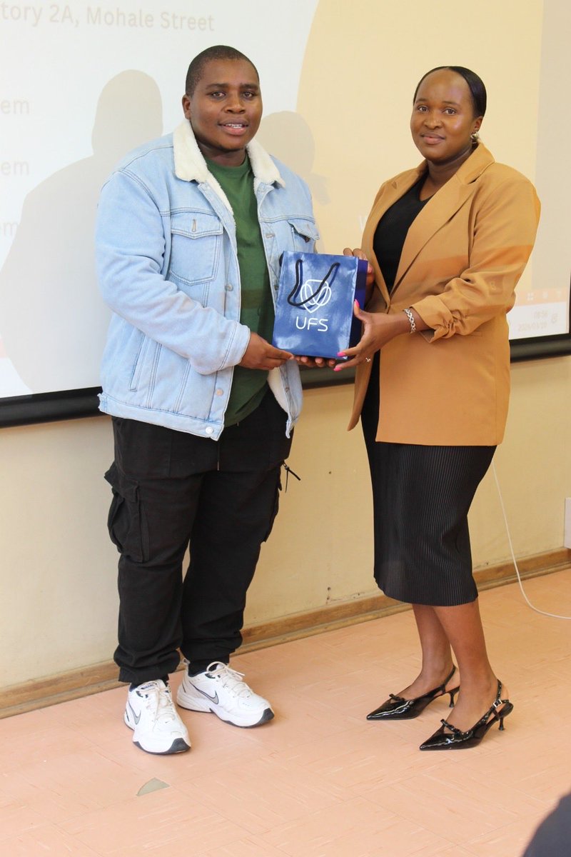 Kemiso_Mo's tweet photo. Courtesy invite by the University of Free State, faculty of Economics and Management Sciences where I shared my entrepreneurial journey, practical insights and challenges thereof with their Business Management students. https://t.co/TjZvOtEyUo