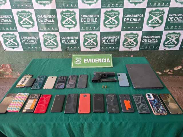 Tres detenidos tras violento robo a transeúnte en el centro de Los Andes - LosAndesHoy.clLosAndesHoy.cl losandeshoy.cl/2026/03/18/tre…