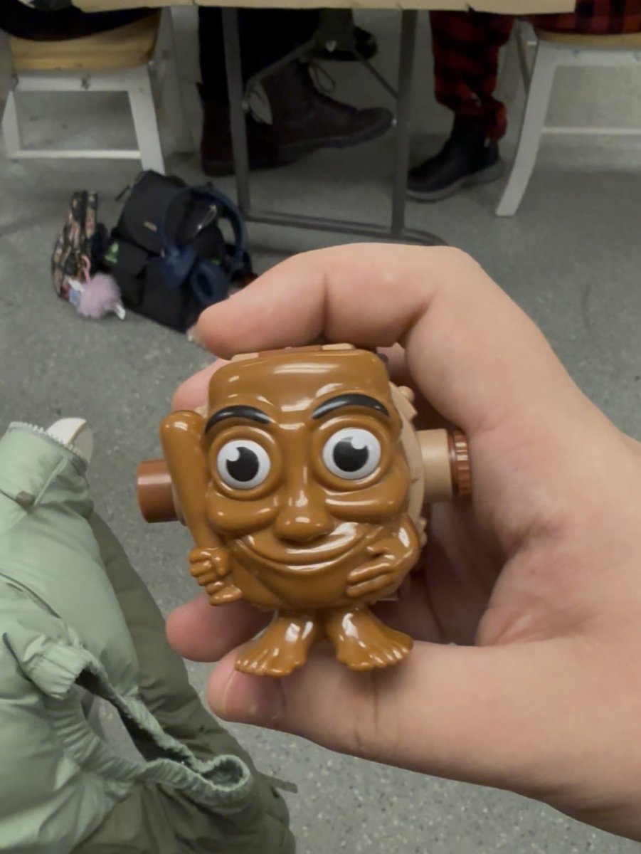 Howard Oliver tweet media