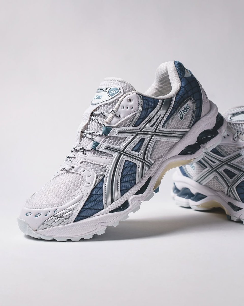 JustFreshKicks's tweet photo. ASICS Gel-Nimbus 10.1 "Slate Blue" 🧊

https://t.co/21sjLGlMSE https://t.co/eBkMfcH0aY