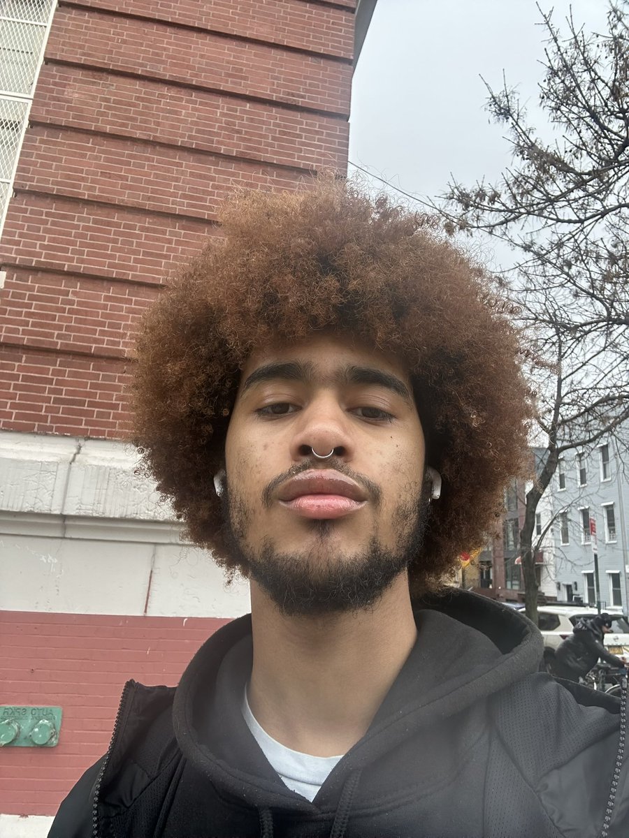 jam m. 𖤐 tweet media