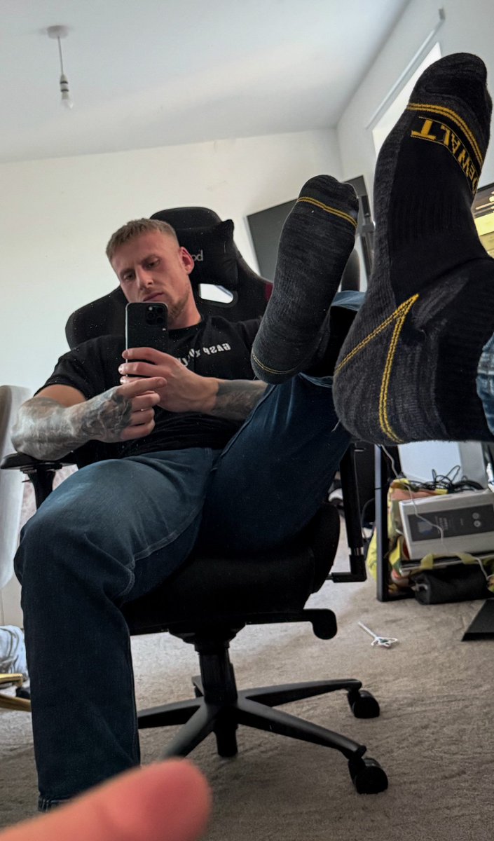 Master Adonis tweet media