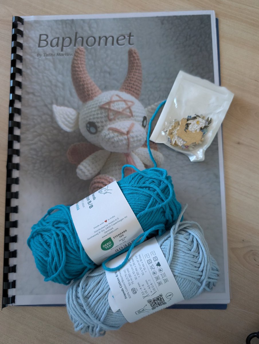 L'échoppe d'Axou ✨ tweet media