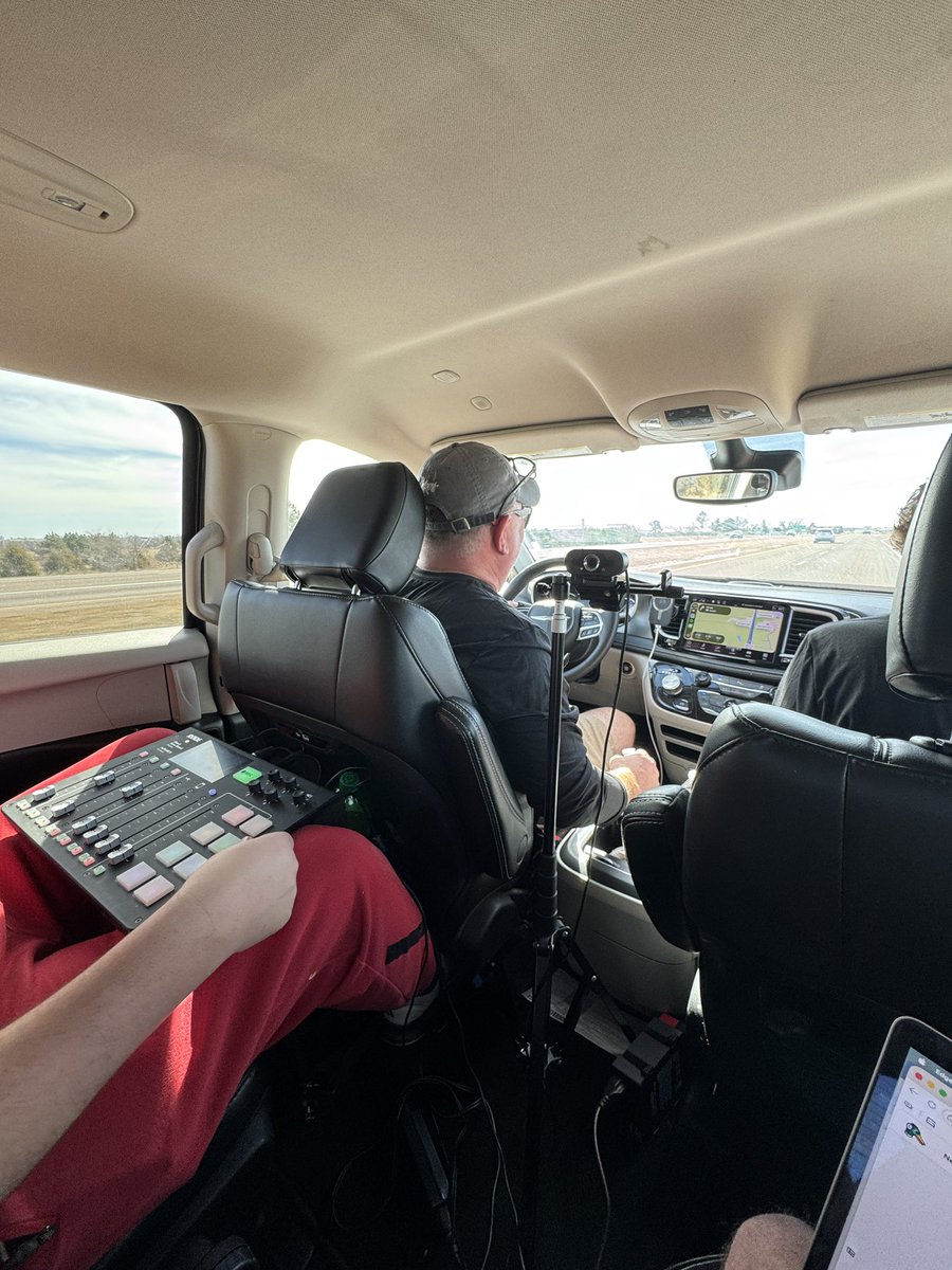 Josh Peterson tweet media