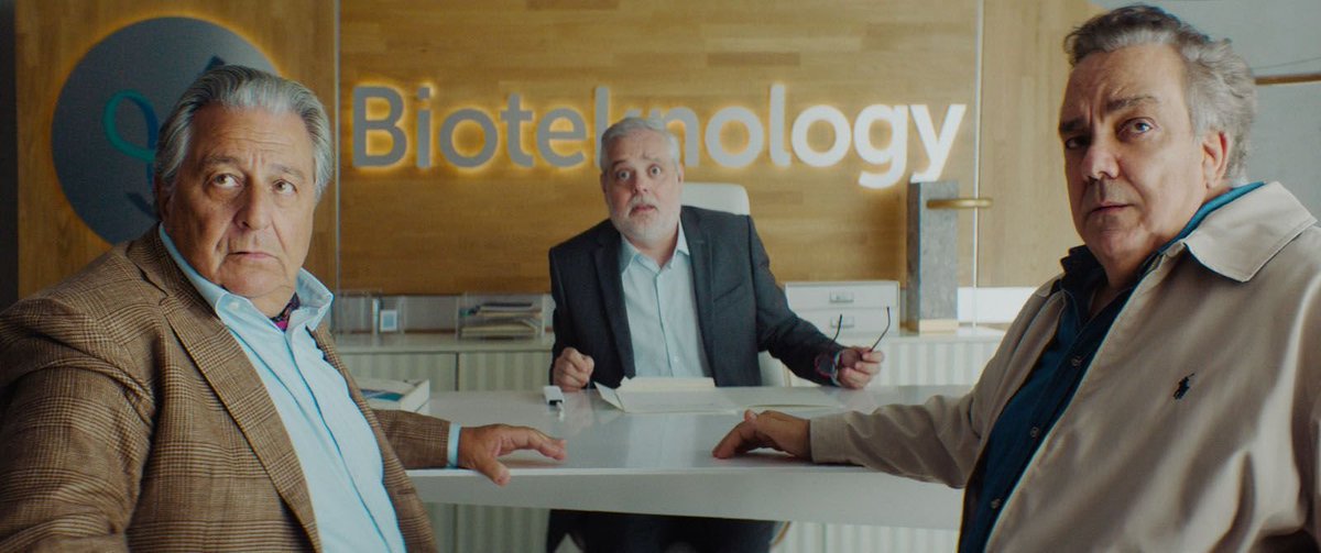 Christian Clavier tweet media