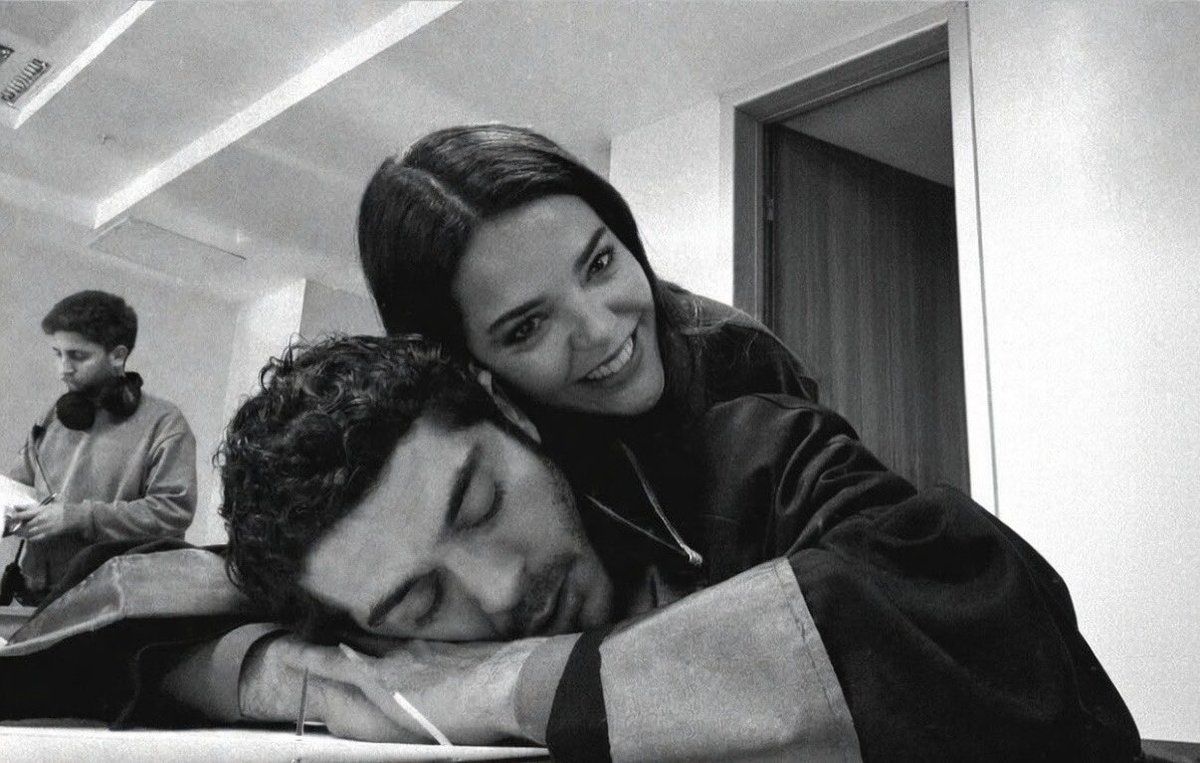 i think it's one of the sweetest photos of hilal and burak 🥹