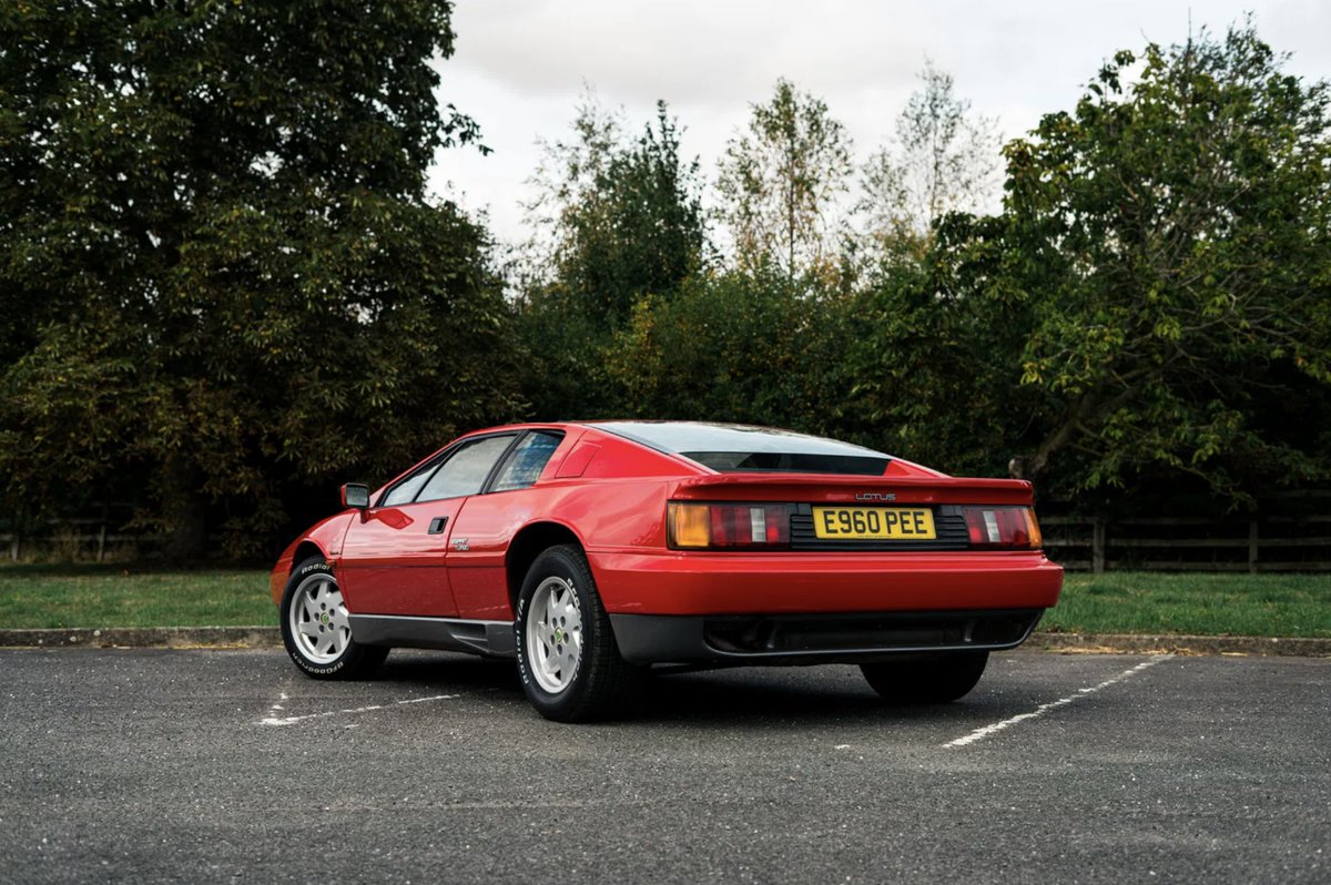 PistonHeads's tweet photo. Live auction: Lotus Esprit Turbo. 

A 1988 carburettor model with 215bhp 2.2-litre turbo engine and five-speed manual gearbox. Highly original with very low mileage, and benefits from recent mechanical work including a timing belt replacement.

Bid here: https://t.co/iWJIRx2ndA https://t.co/BhRrhMs6YG