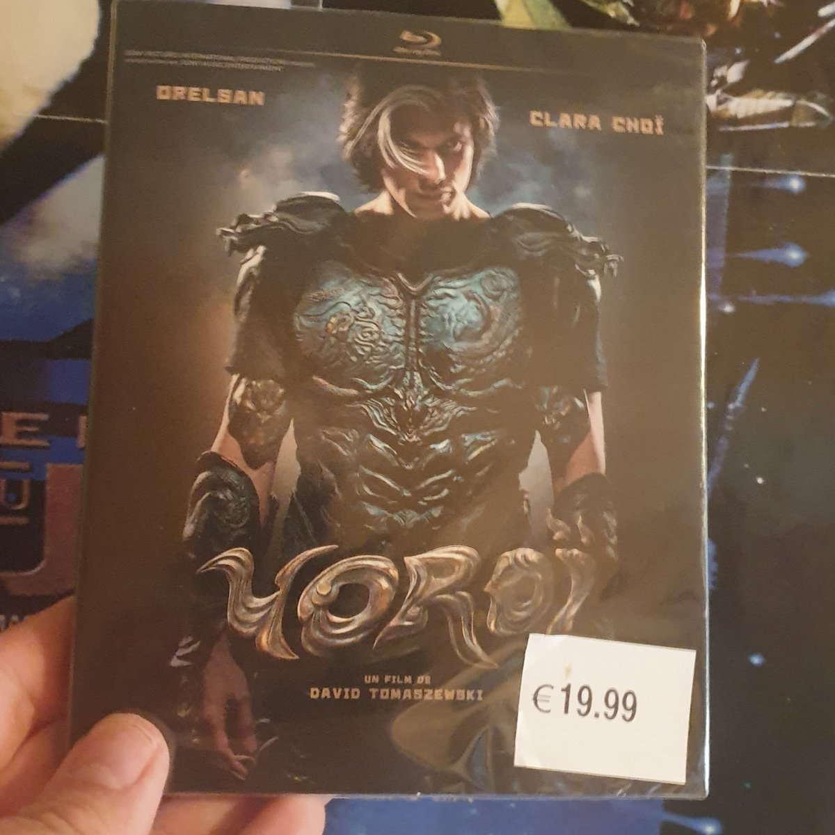 FoufouHong's tweet photo. Suite à un pari gagné contre un collègue du TAF je suis l'heureux propriétaire de ce film avec Orelsan hâte de voir ce qu'il vaut 👍
#Bluray 
#Supportphysique https://t.co/eUVd4T92vW