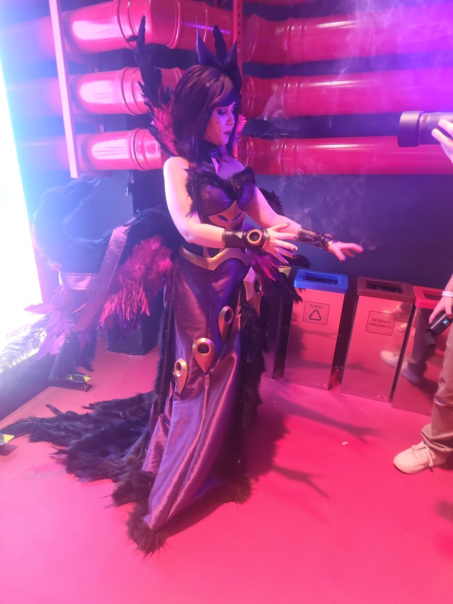 crowenox's tweet photo. Morgana @LeagueOfLegends https://t.co/41ZXjZxqko