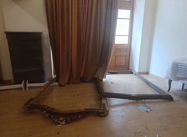 Atieh (عطیه بختیار) tweet media