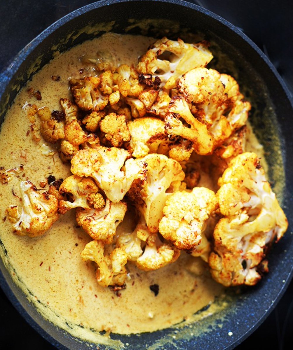 HerrGruenkocht's tweet image. Das könnt ihr heute Abend noch kochen:

Im Ofen geschmorter Blumenkohl mit einer Kokos-Currysauce, Zwiebeln und Kreuzkümmel

herrgruenkocht.de/im-ofen-geschm…

#Blumenkohl #Curry #HerrGruenkocht #vegan