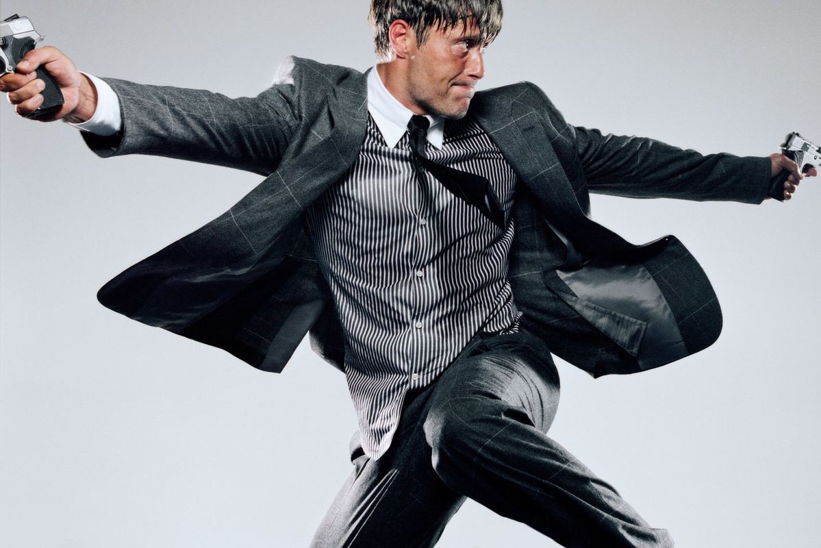 noforts's tweet photo. Mads Mikkelsen photographed by James Dimmock https://t.co/WOSgMAMaNX
