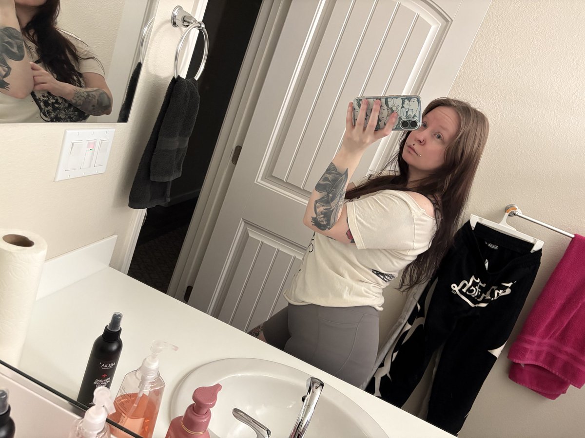 𝔒𝔄𝔎𝔖 tweet media