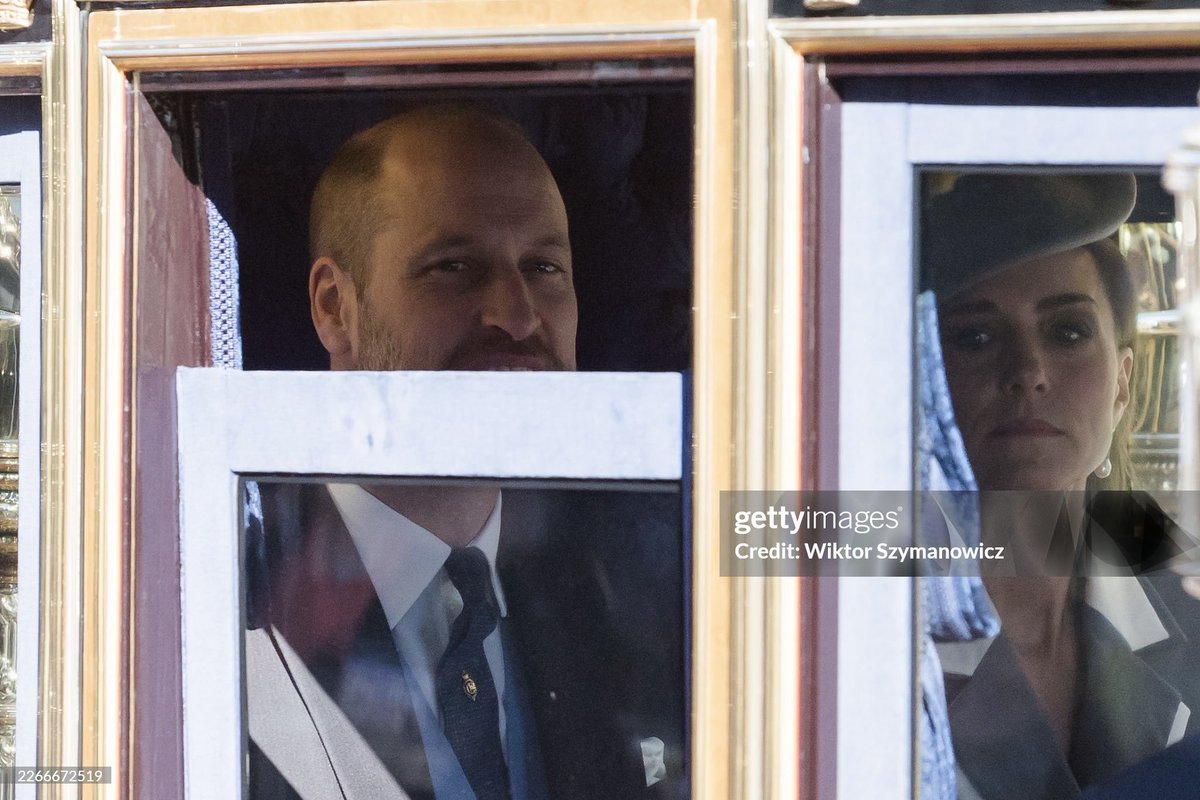 <a href="/SussexHenryVIII/">Henry VIII</a> William after a few drinks in the carriage, so he can face people. KKKate’s miserable resting face minutes before turning on the  hyena greening 😆