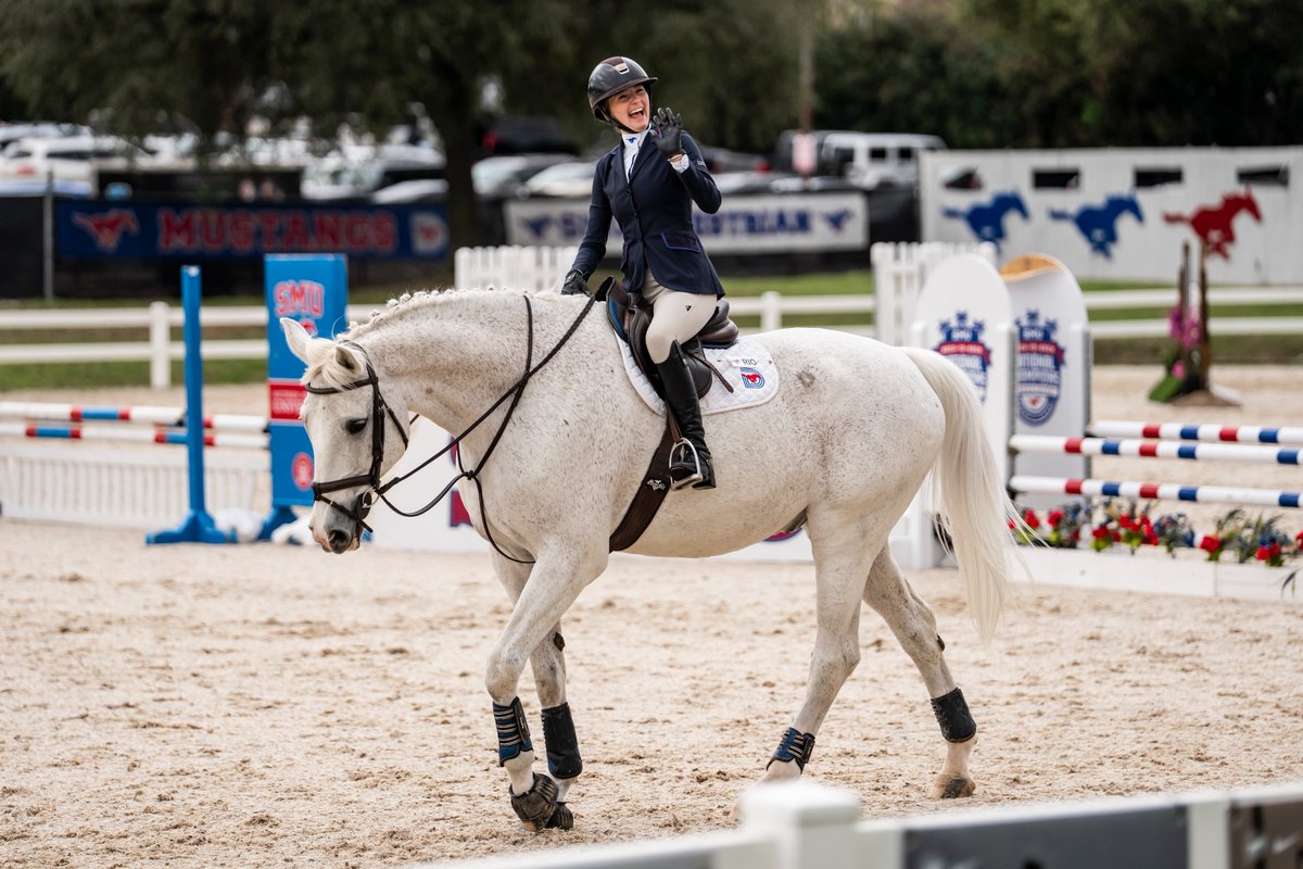 SMU Equestrian tweet media
