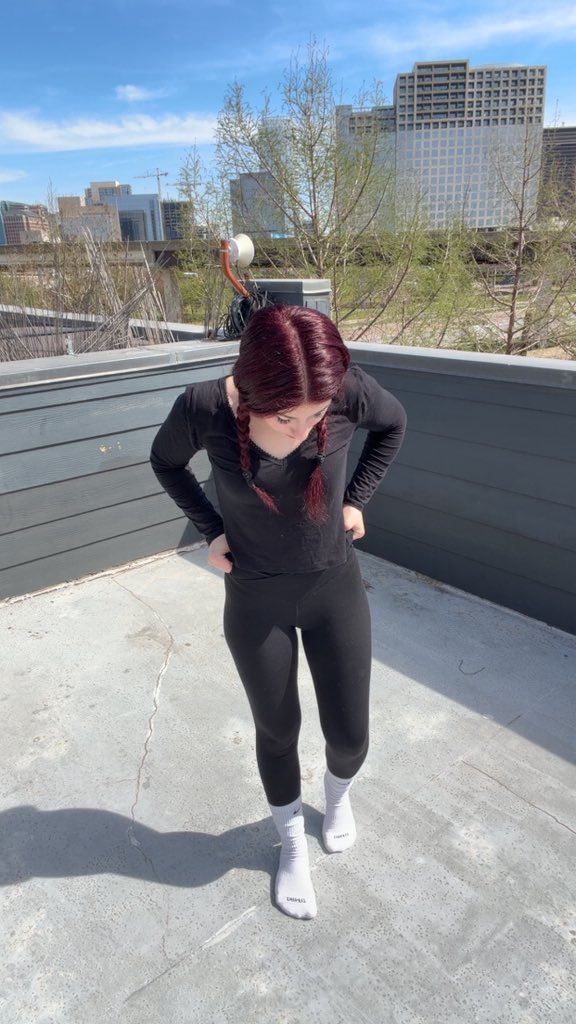 IM IN DALLAS!!! TEXAS 2k here I comeeee ! Who will I see there???!!