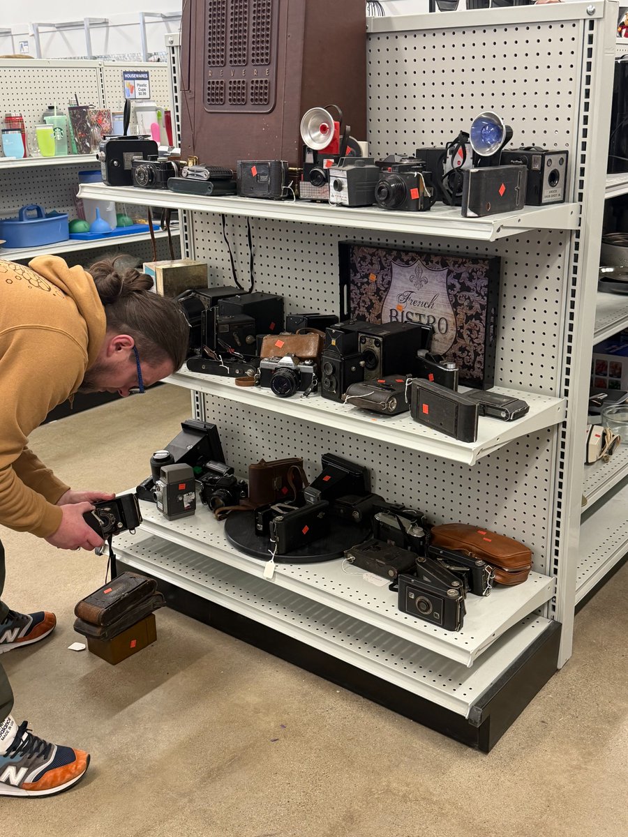 Goodwill Mass tweet media