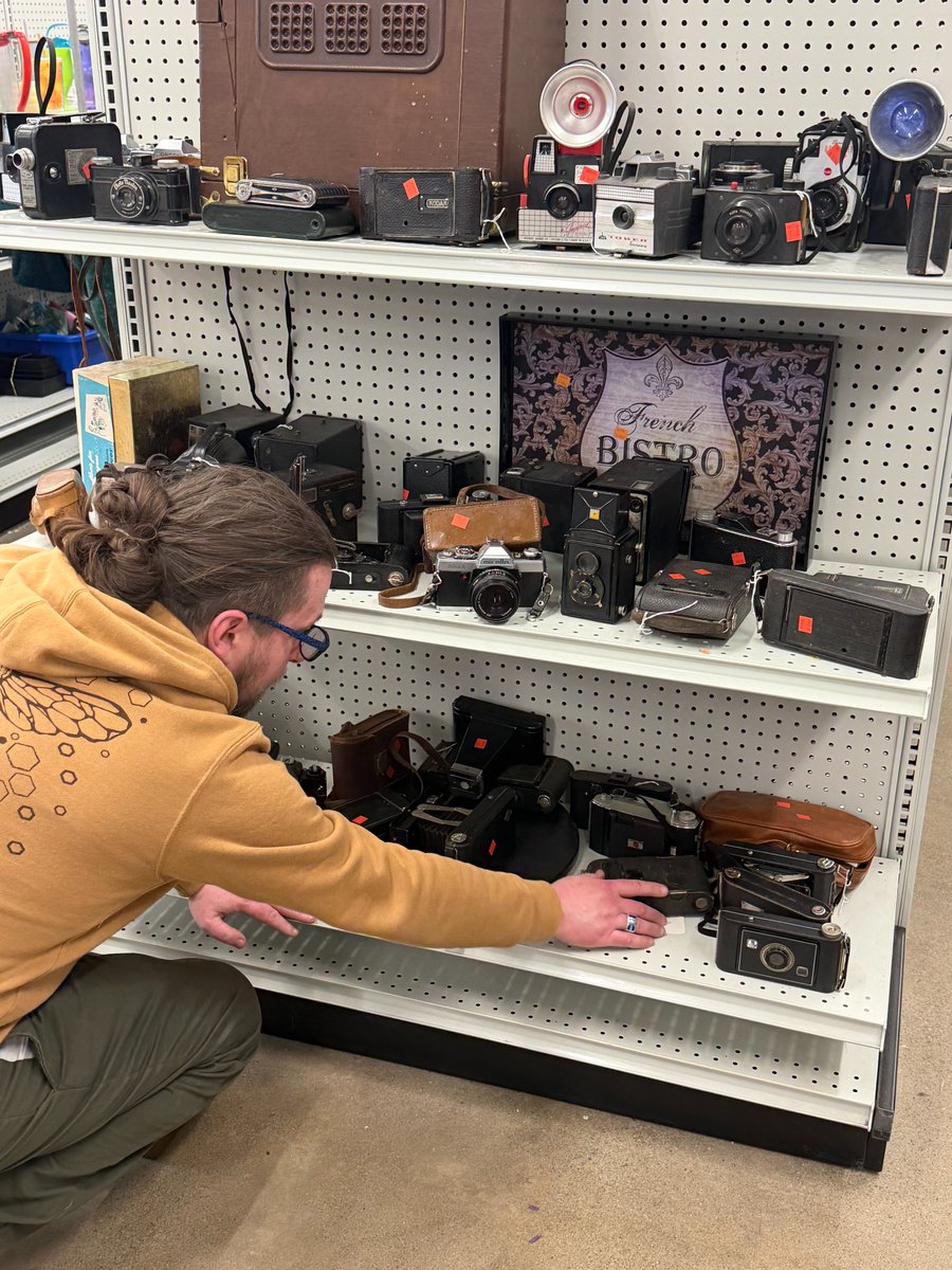 Goodwill Mass tweet media