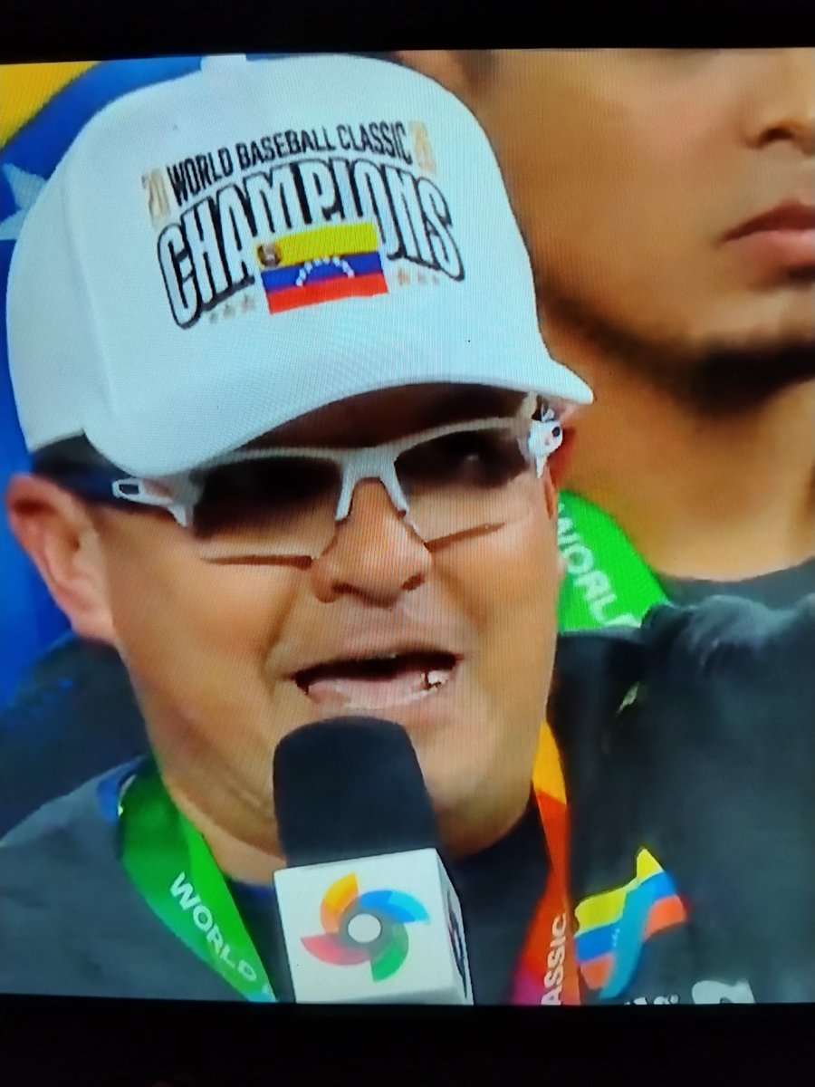 franckgt's tweet photo. Verga son ides mías o este pana se parece igualito al Machazo, lo recuerdan (solo para vzlanos) 🤣🤣🤣 https://t.co/M2J3qxXxoy