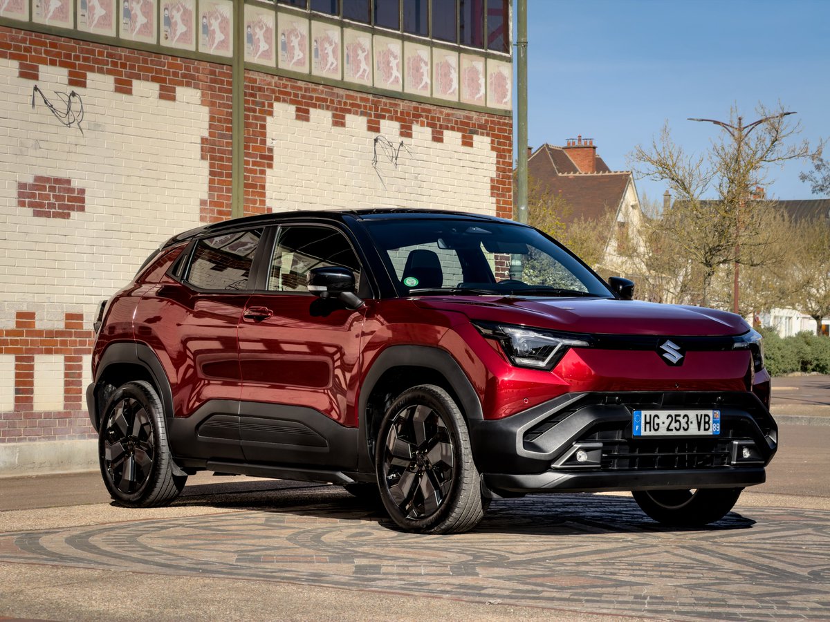 Le Stagiaire de Hoonited tweet media