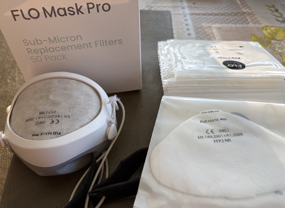 NorwaySkandin's tweet photo. #CleanAir #Masken #Maske #Flomaske
#SARSCoV2 #Corona #C19 #FFP2 #Flu #Influenza #H3N2 #RSV #SaubereLuft
Ich habe den FFP2-Filter der #Flomask gewechselt.
Auf dem Foto sieht man, dass der alte Filter verbraucht ist, bei dieser Gelegenheit habe ich diese auch gereinigt. https://t.co/HVmzes5MWQ