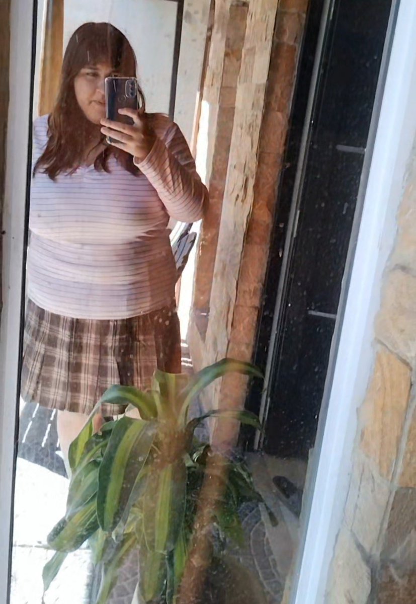 abril ♡ tweet media