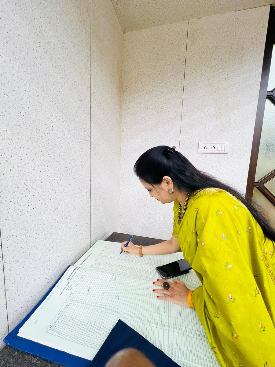 Mrunal Pendse (Modi Ka Parivar) tweet media