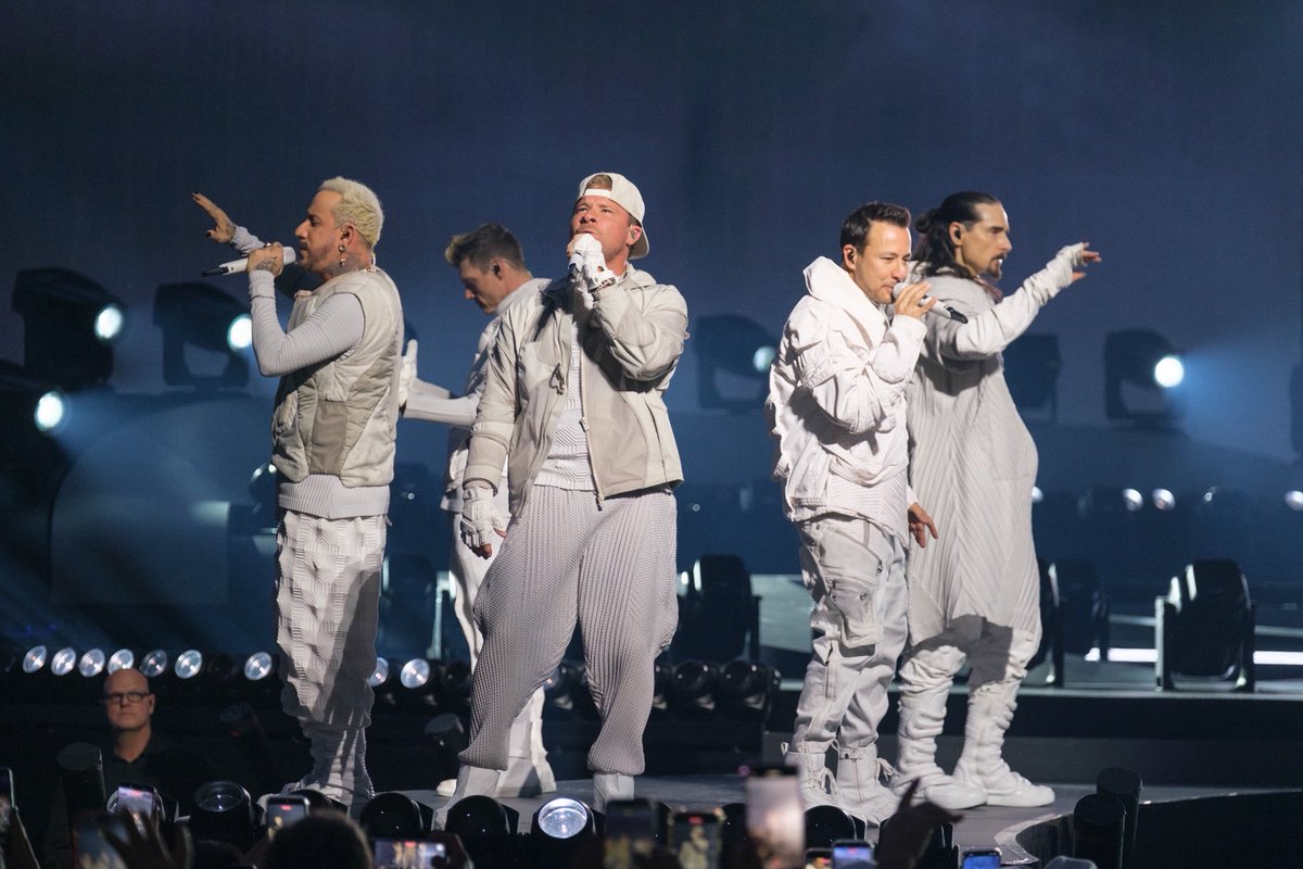 Backstreet Boys tweet media