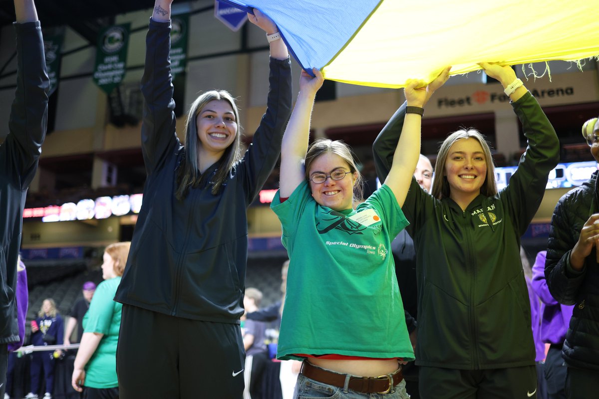 Marian Knights tweet media