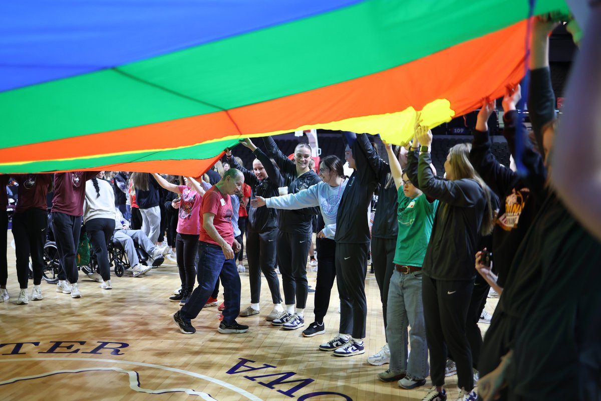 Marian Knights tweet media