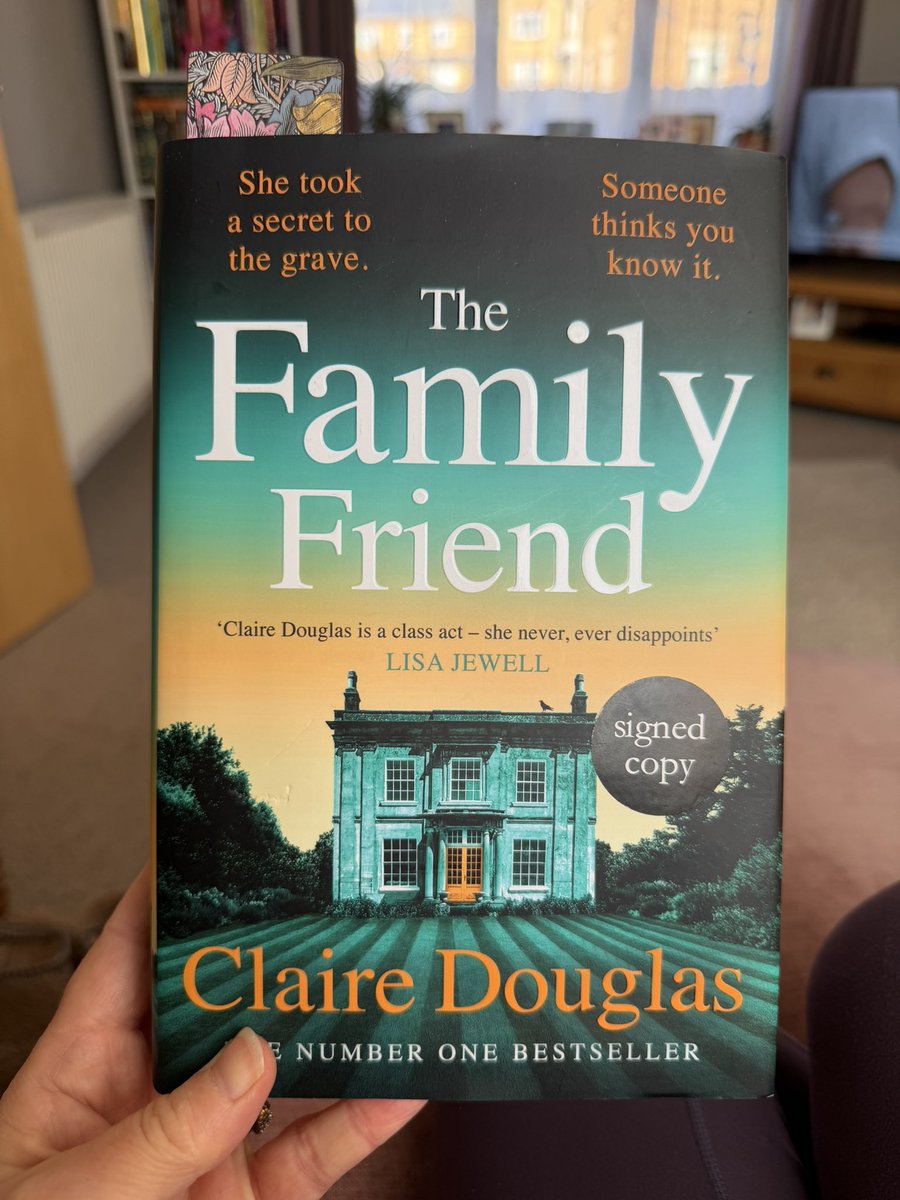 Candy Hart ❤️(Book Reviewer/Blogger) ❤️📚🦩 tweet media