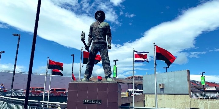 AndresManudo_'s tweet photo. Por primera vez en los 4 años que tengo en esta red social dejaré de ser termo.
Toda la buena vibra a Saprissa y Heredia hoy en sus partidos de CONCACAF, háganlo por nosotros que no pudimos, dejen al país en alto. 👊🏻🇨🇷 https://t.co/HYUUH3j1ur