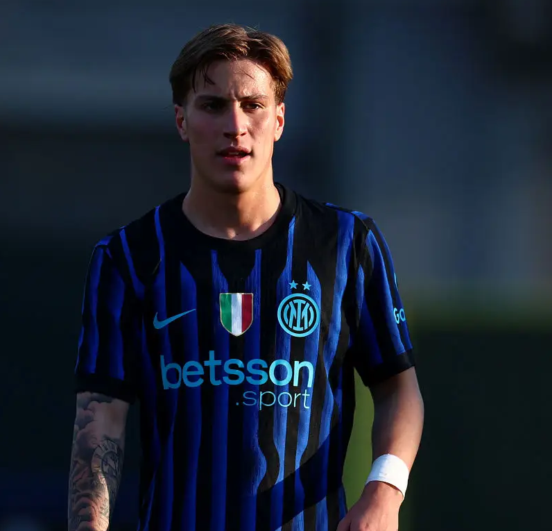 marifcinter's tweet photo. L'Inter Primavera sta uscendo dalla Youth League ma il piede di Mattia Marello è veramente una meraviglia #InterBenfica https://t.co/2XfOIjRvnD