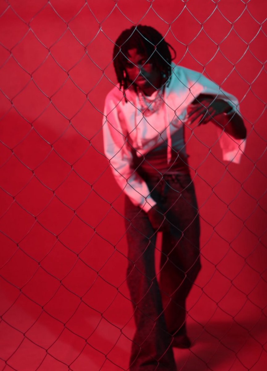 TheeSS3Class tweet media