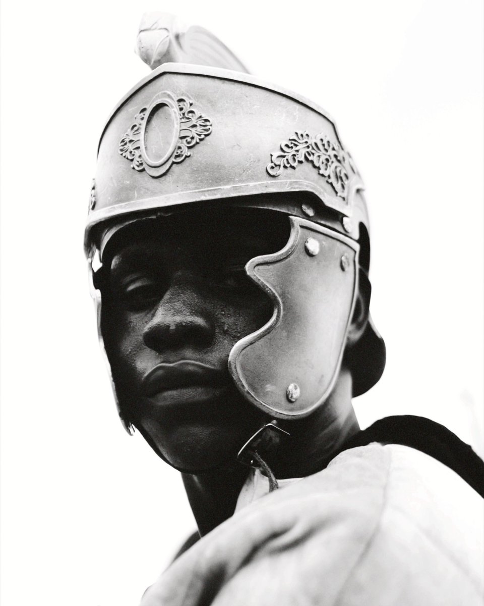 waleadebisi tweet media