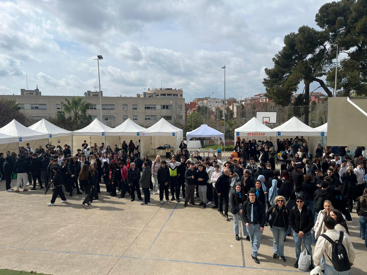 EscoladelTreball BCN tweet media