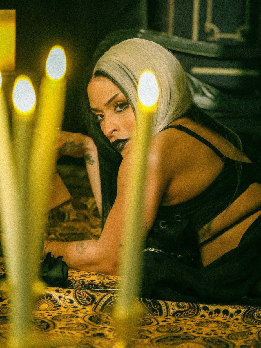 👑💜Queen Kala 《April 9 - B-Day》💜👑 (Parody) tweet media