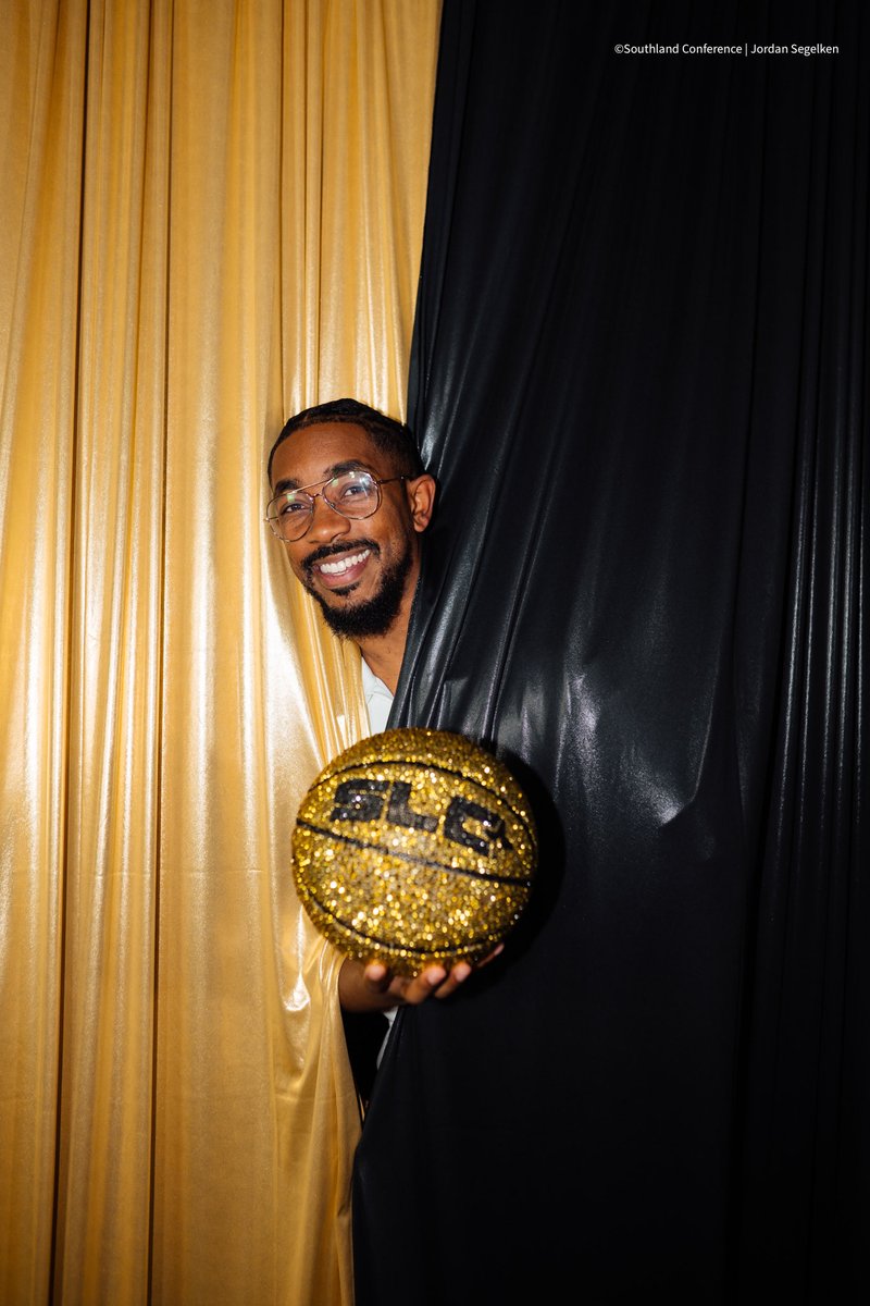 Theophilus Mitchell tweet media