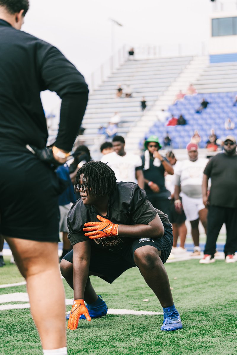 Ashton Jones tweet media