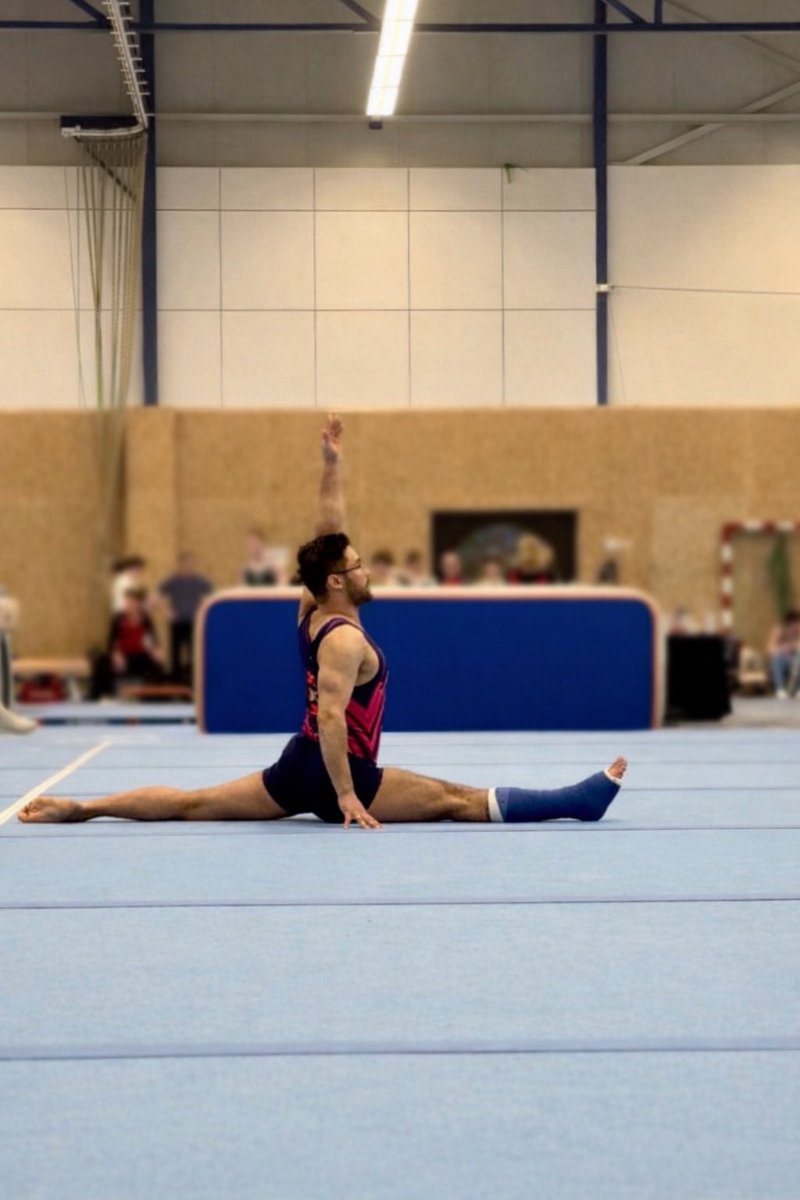 ByMaxxAmsterdam's tweet photo. Who likes flexible men 😈🤸🏼♀️
#acrobatics #cas #castlover #gymnast https://t.co/WXDXhG8prr