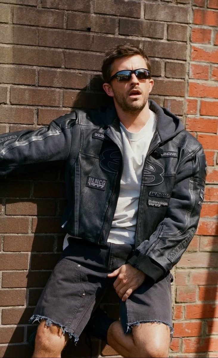 best of jonathan bailey tweet media