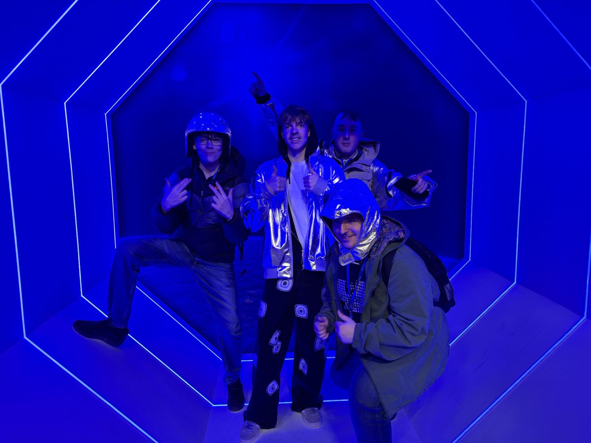 Rotherham College tweet media