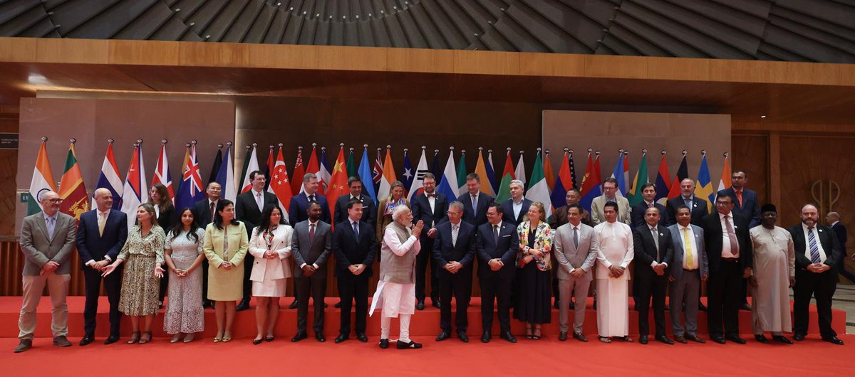 India in México tweet media