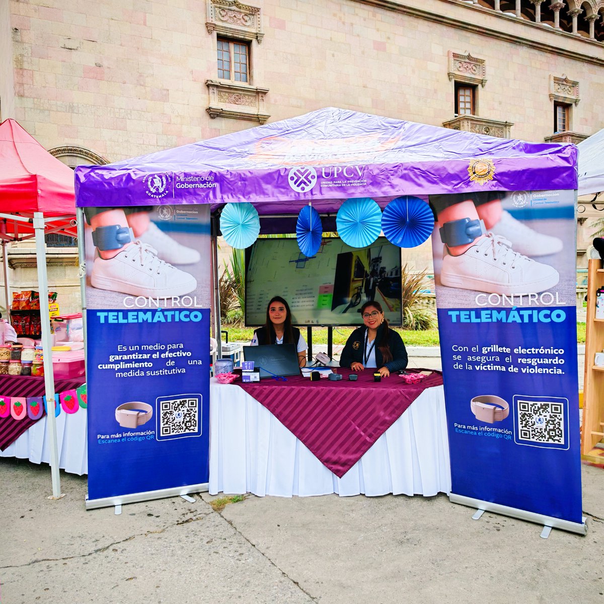 UCTMINGOB's tweet photo. En el #8M estuvimos presentes en la feria del Palacio de #Gobernación. 💜
La @UCTMINGOB (@mingobguate) socializó el uso del #ControlTelematico en el ámbito de familia y penal, clave para la protección de las mujeres y la prevención de la violencia.
#SeguridadConTransparencia https://t.co/ITusi62P3A