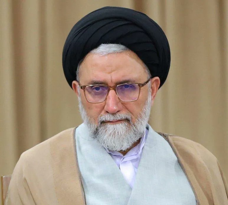 ‏ آربی 🎬🎸 tweet media