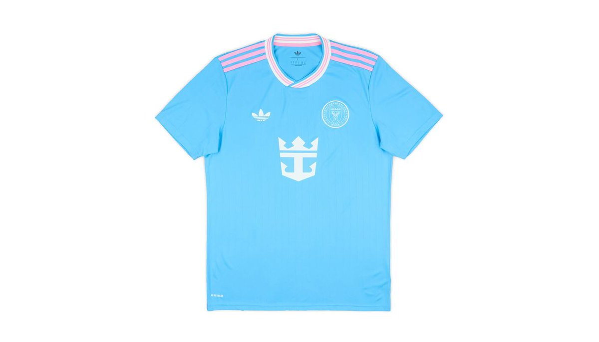 Classic Football Shirts tweet media