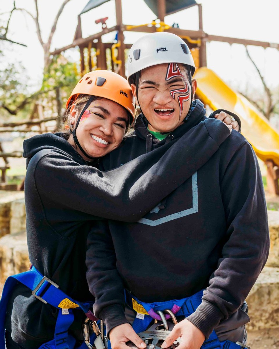 Austin Smiles tweet media