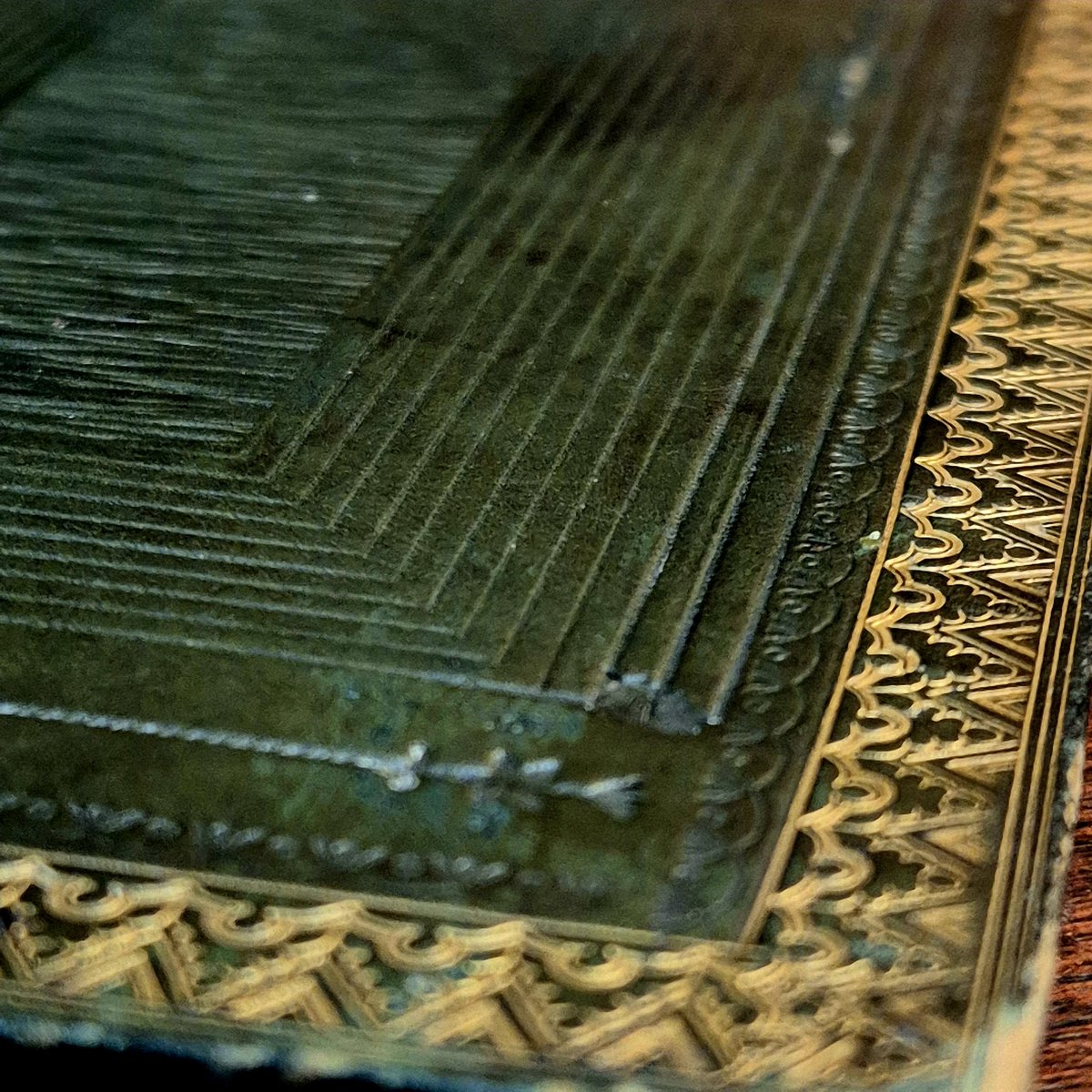 Petersfield Bookshop tweet media