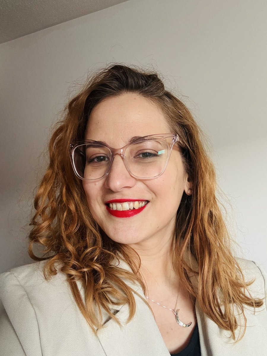 Viktoria (Ria) Urban, MSc Psych, FRAS tweet media