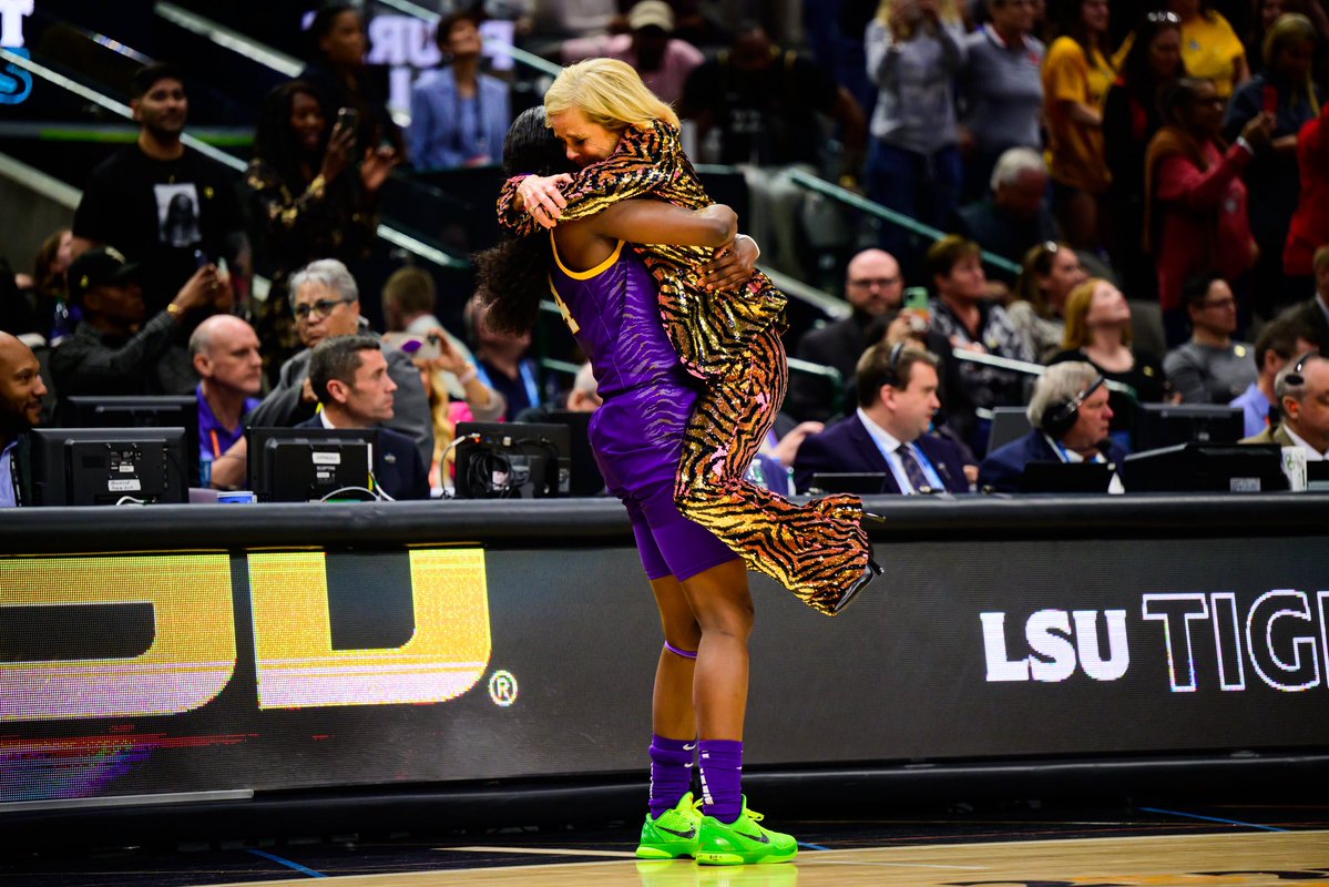 LSU Women's Basketball tweet media